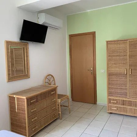 Il Triangolo 2* Agnone Bagni