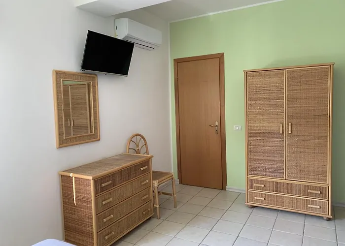 Il Triangolo 2* Agnone Bagni